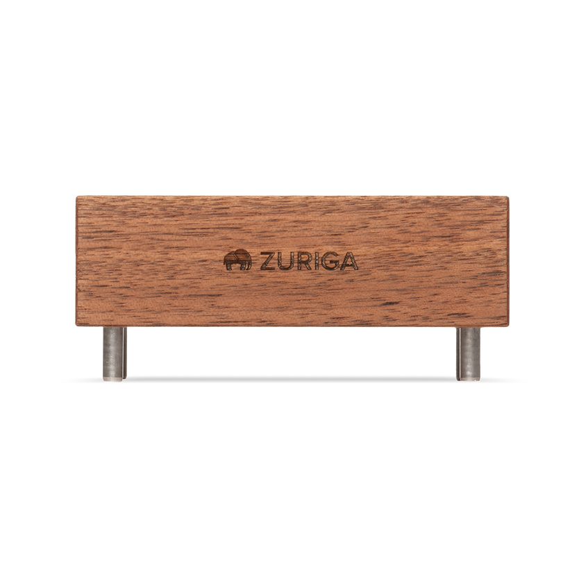 Holzblock und Gummitülle