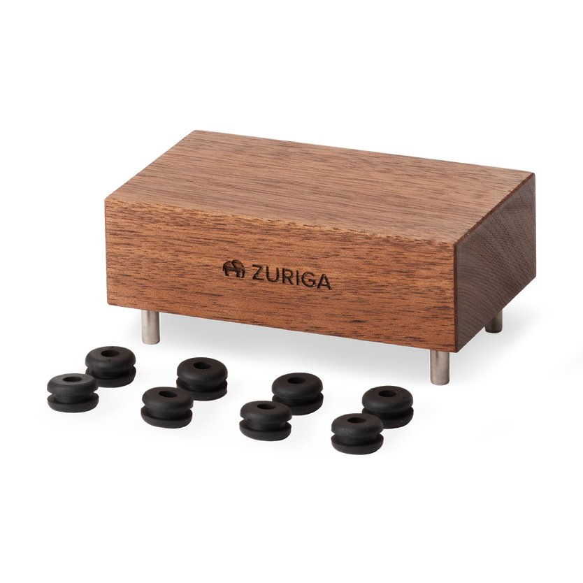 Holzblock und Gummitülle